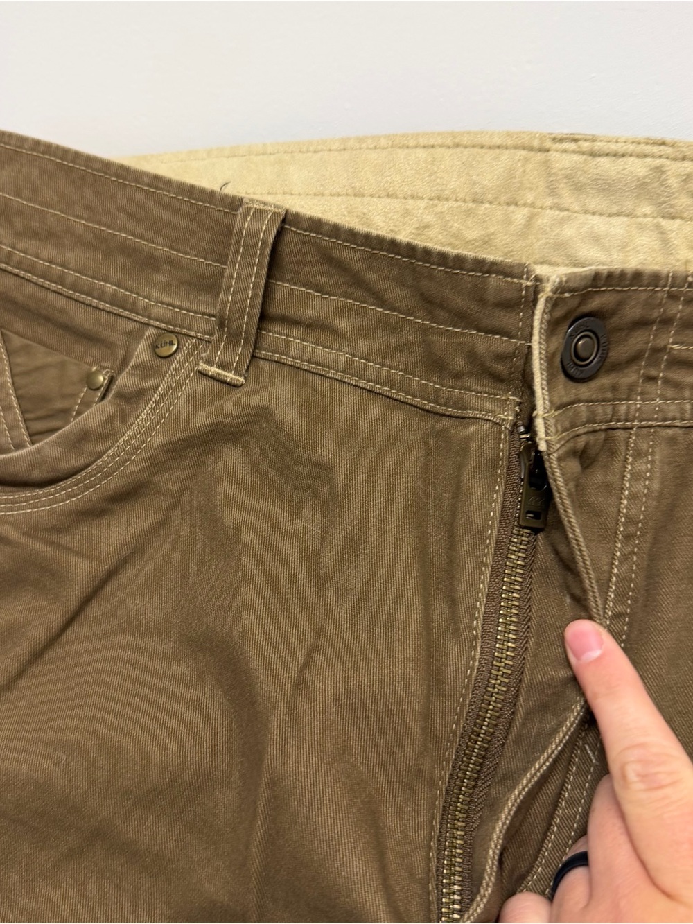 Kuhl Pants Mens 36x32 Brown Vintage Patina Dye EASY RYDR Outdoor Hiking Canvas - Picture 4 of 11